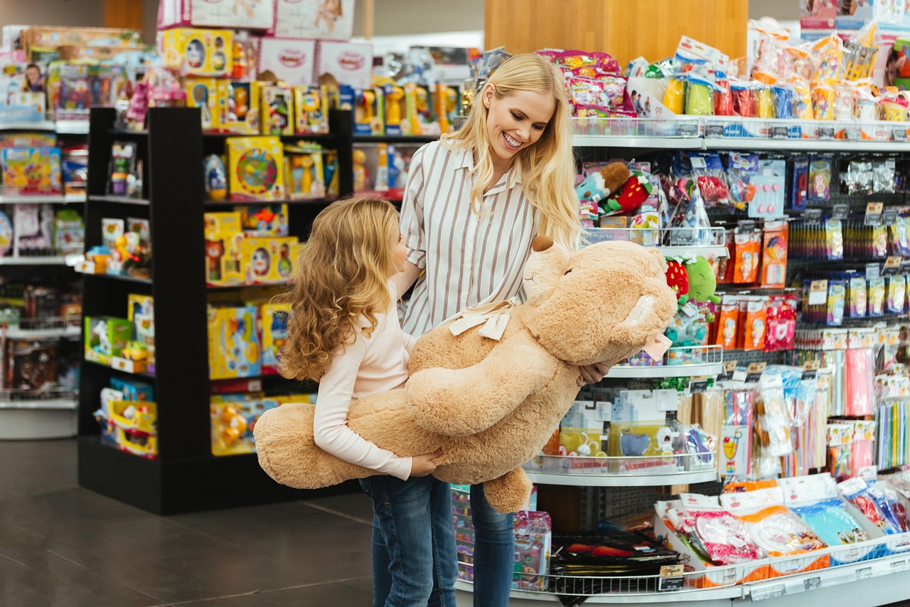 mother, child, shopping, supermarket, teddy, bear, buy, cheerful, girl, kid, happiness, market, joy, customer, gift, childhood